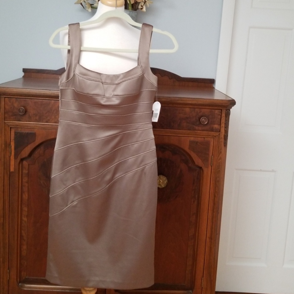 Jessica Simpson dress